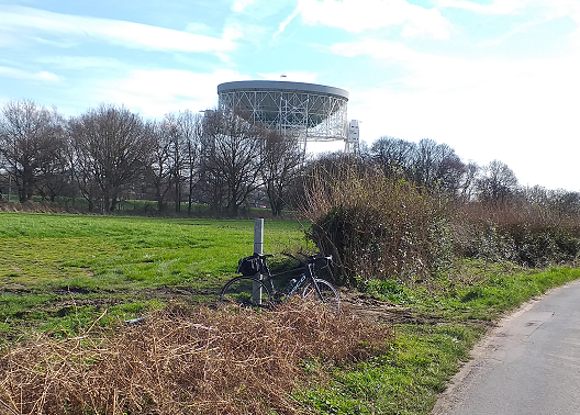 Long Distance cycling
        <br>at Jodrell Bank